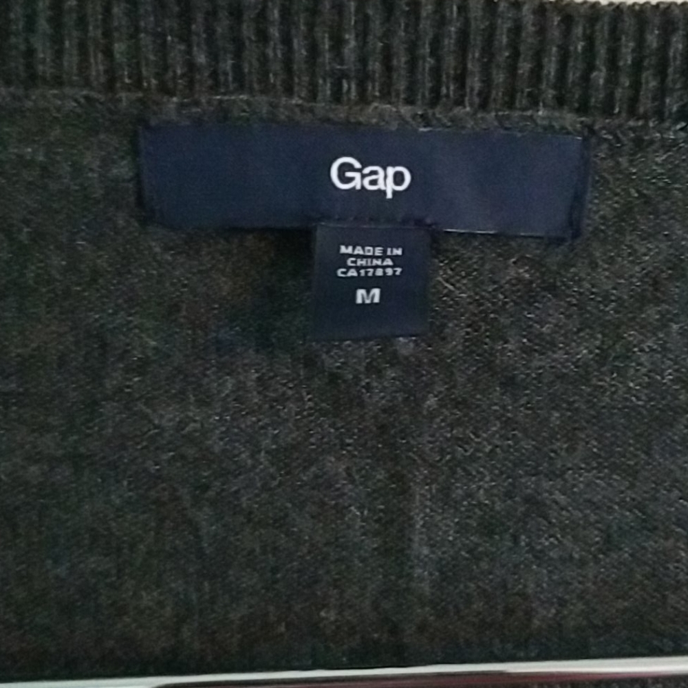 Cardigan - Picture 2 of 2